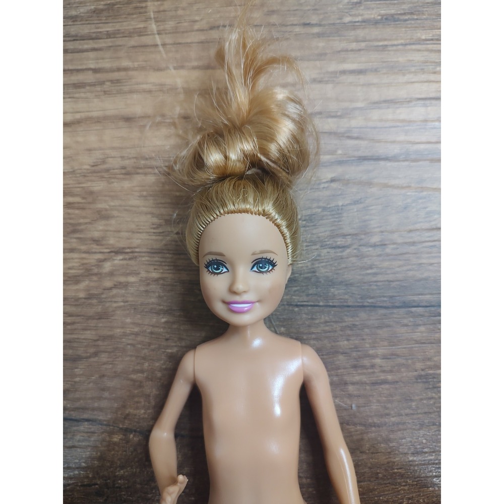 Mattel Team Stacie Barbie Doll Nudw Dark Blonde Hair Green Eyes Flat Feet D56